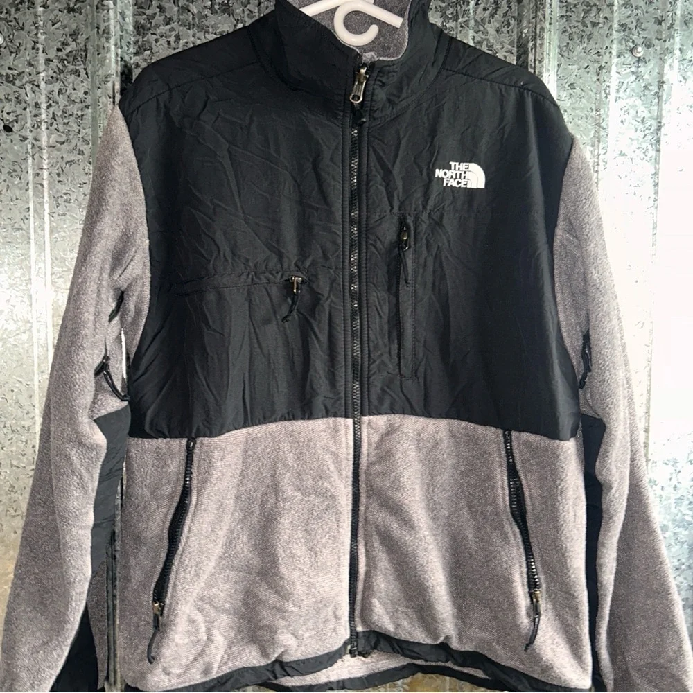 The North Face Men's Black and Gray Performance Jacket